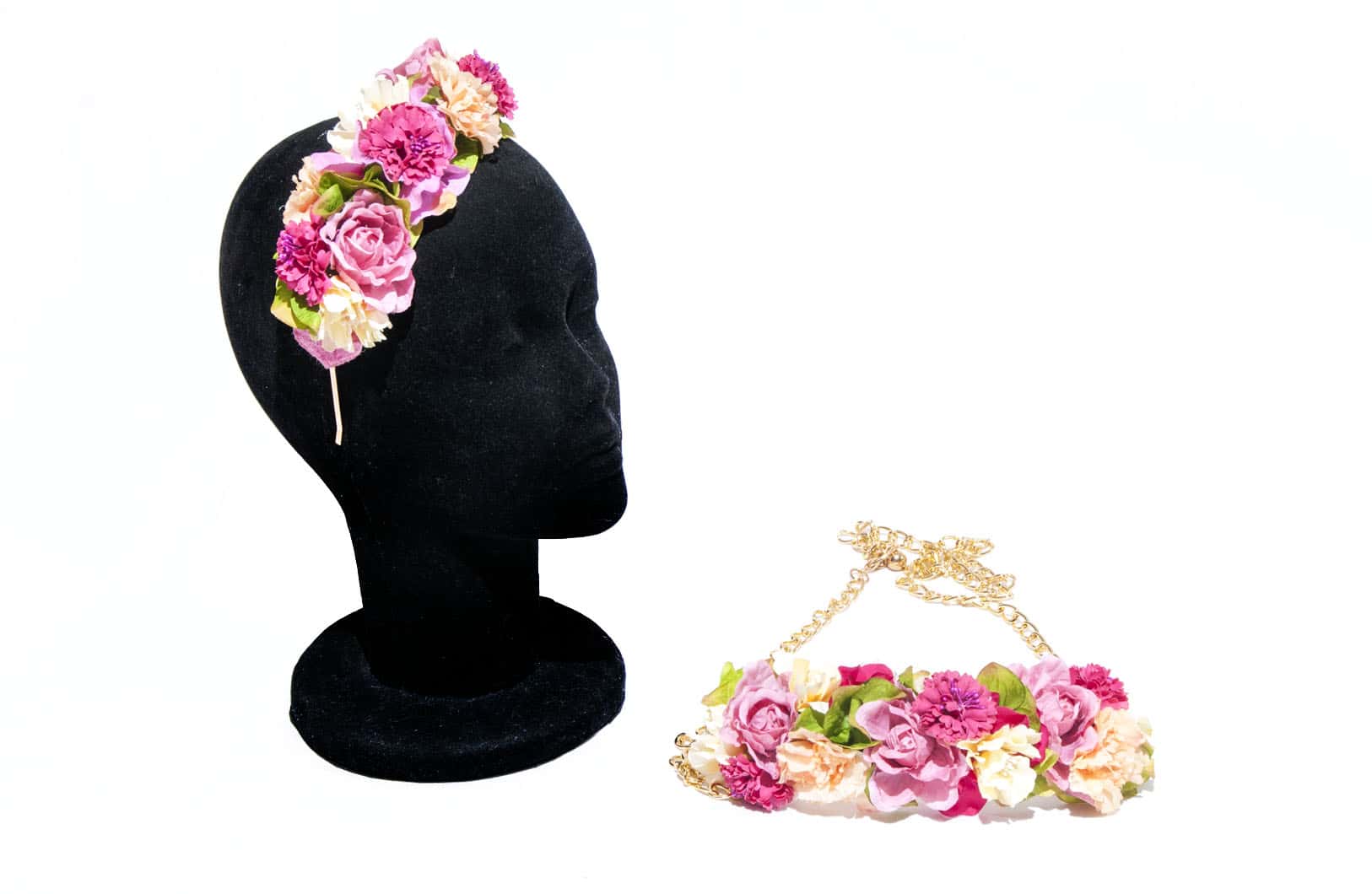 Detalle de accesorios florales